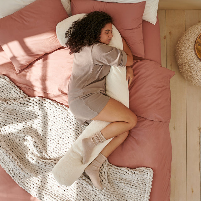how to relieve hip pain from sleeping on side