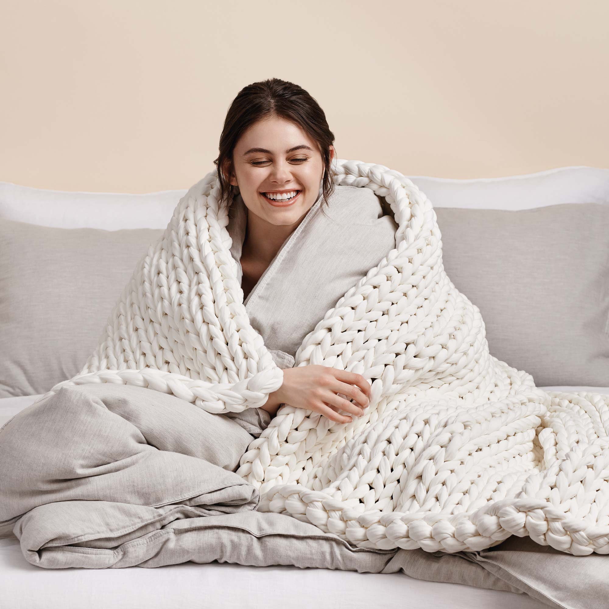 weighted blanket vs comforter