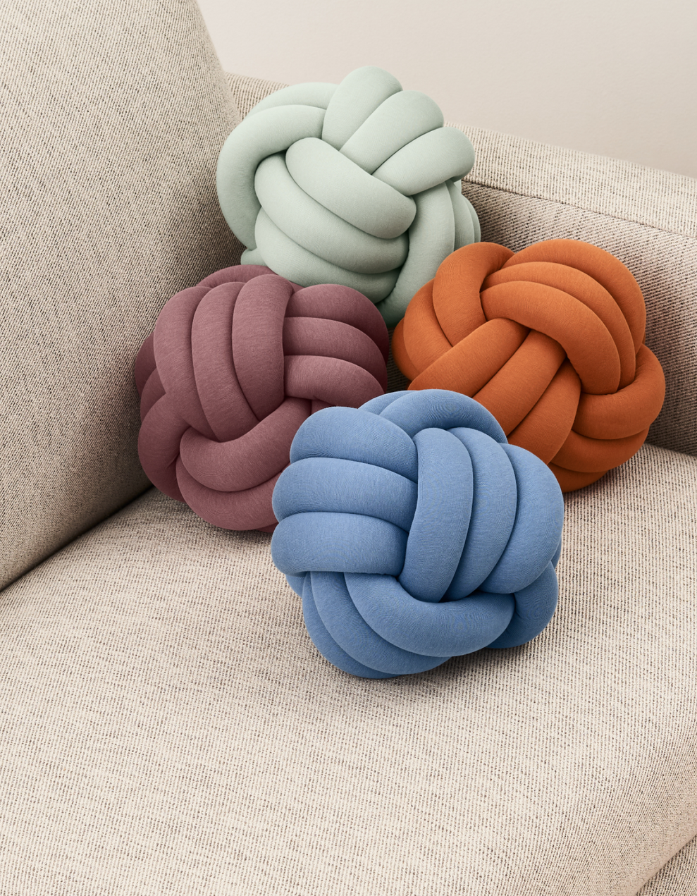 Bearaby Knot Pillow