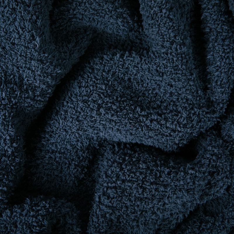 close up image of bearaby plush blanket