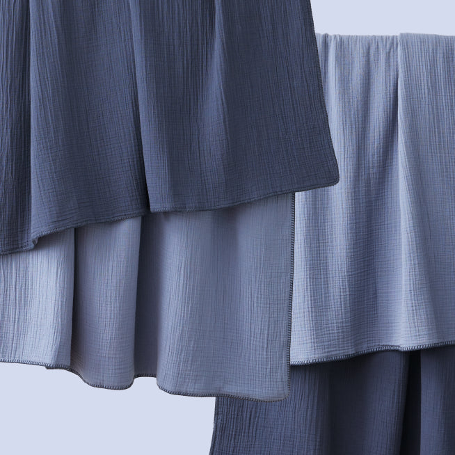 bearaby newly launched midnight blue colored muslin blanket