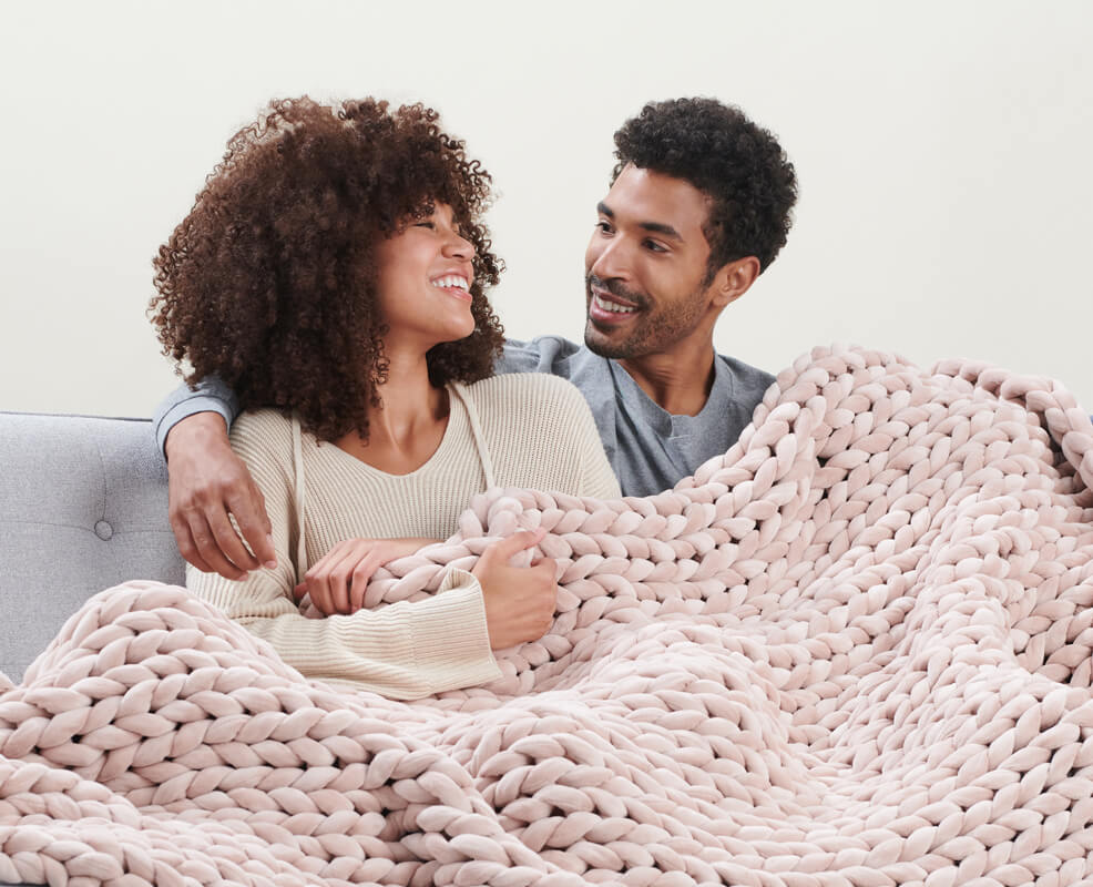 Weighted Blanket Benefits: What Experts and Research Say